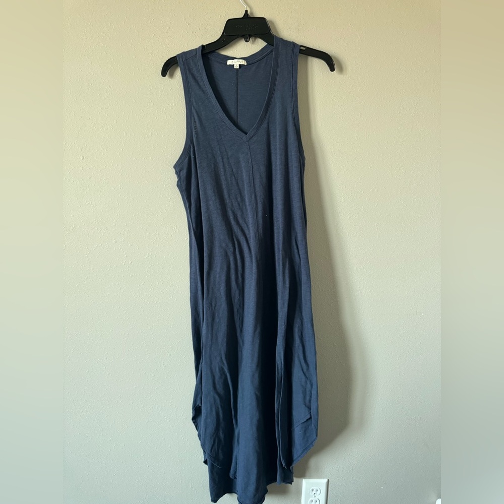 Z Supply Navy V-Neck Sleeveless Midi Dress - Picture 2 of 6